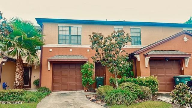 Primary Photo - 125 Tarracina Way