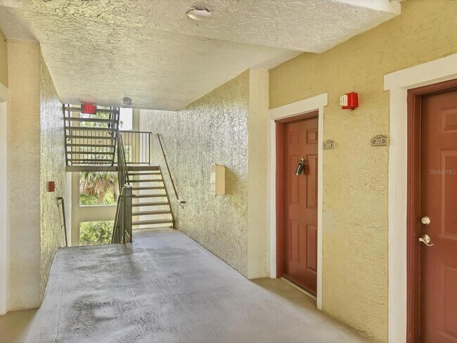 Foto del edificio - 5551 Bentgrass Dr