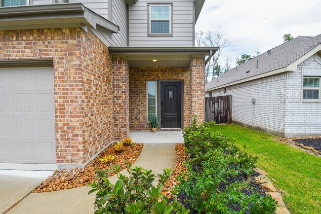 Building Photo - 22707 Bolanzo Ln