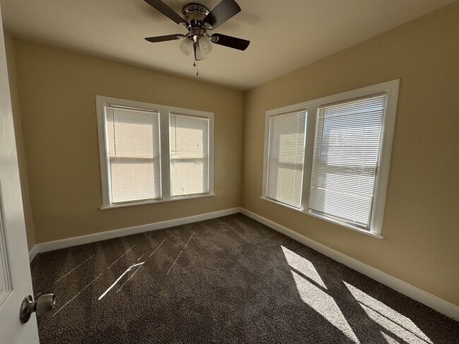Foto del edificio - Central Phoenix Home