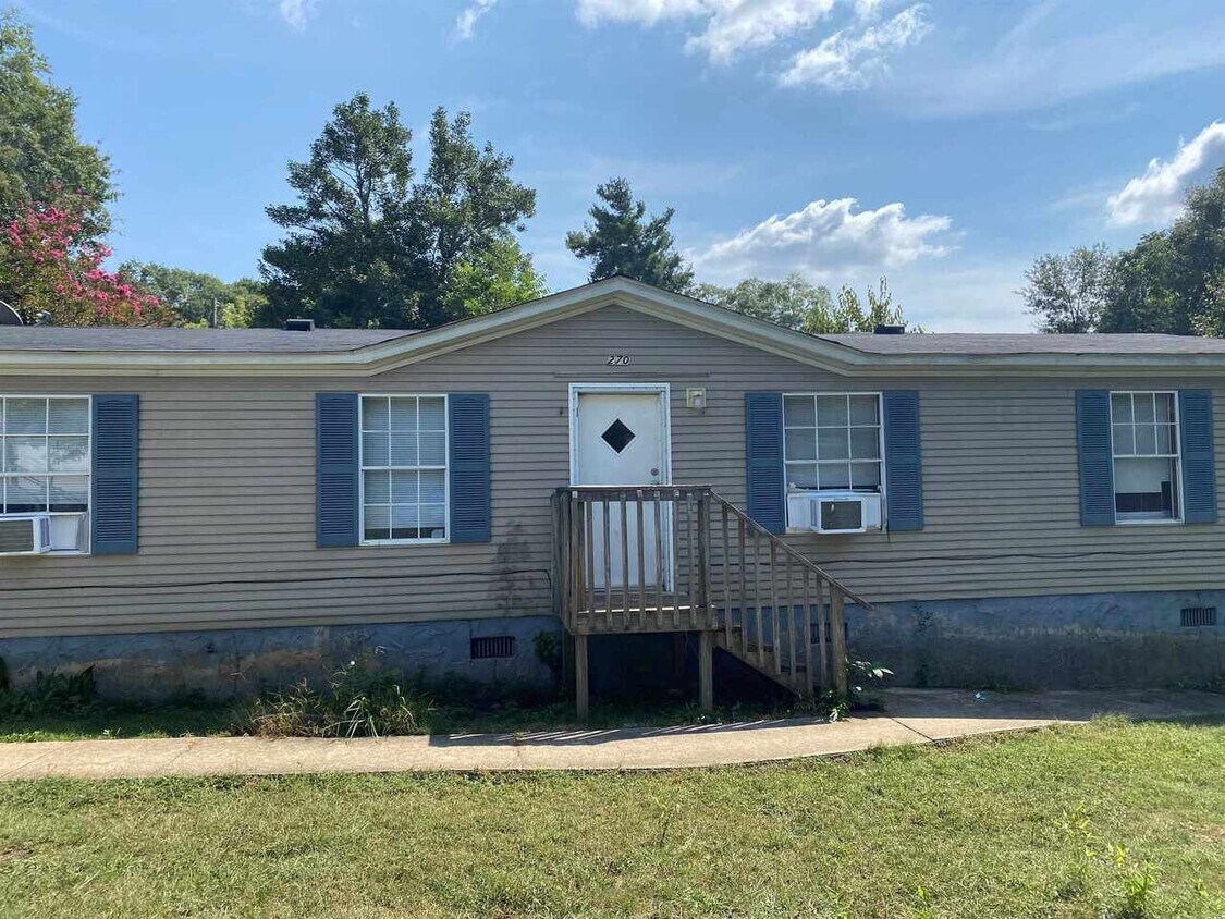 Primary Photo - 270 Evans St