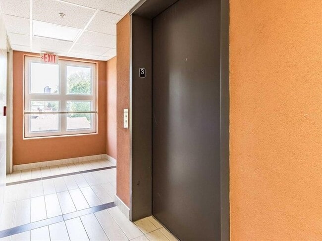 Building Photo - Female Student Housing in Waterloo - Students Only