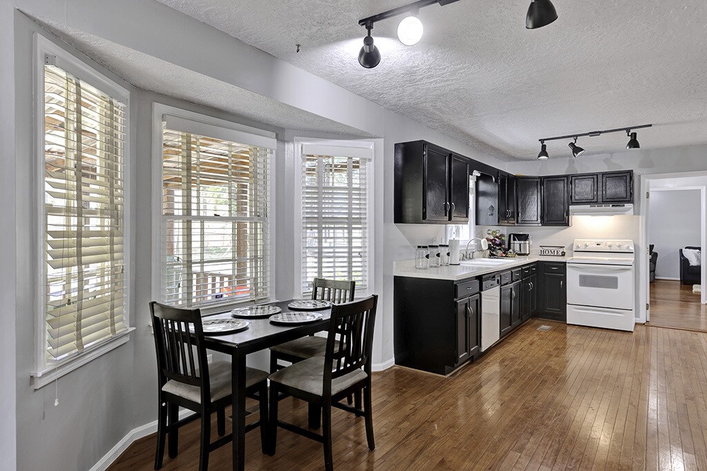 1286 Winter Pl, Anniston, AL 36207 House Rental in Anniston, AL