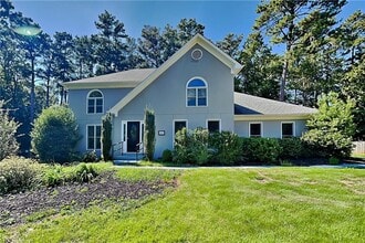 Building Photo - 2427 Brookvine Ln