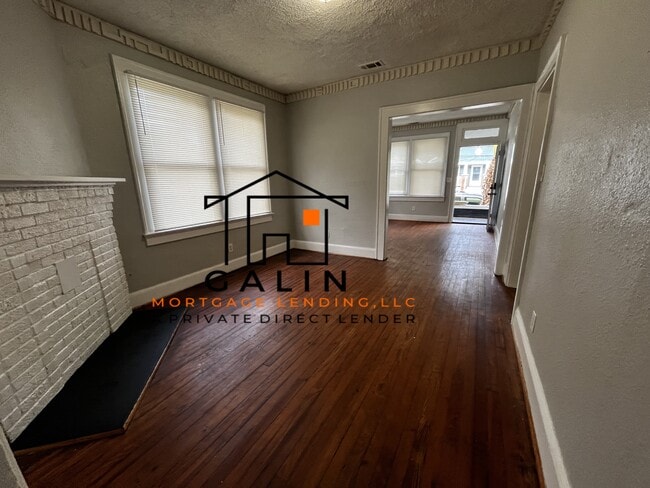 Building Photo - 2020 Harden St
