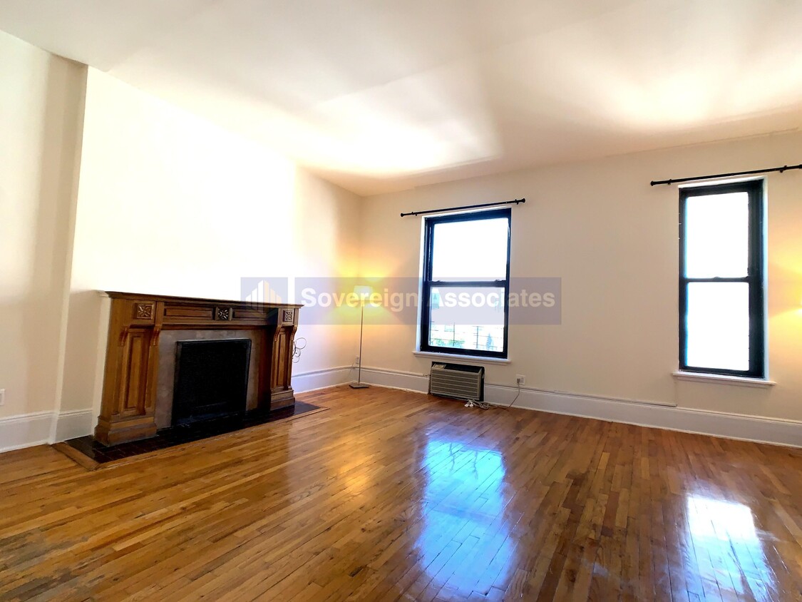 Primary Photo - 49 West 84th Street