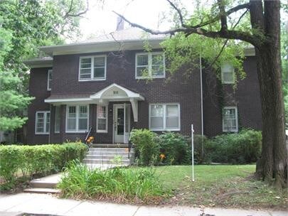 Primary Photo - 511 W Oregon St