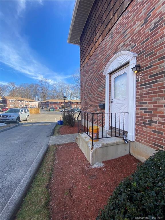 Foto principal - 225 Edgemoor Rd