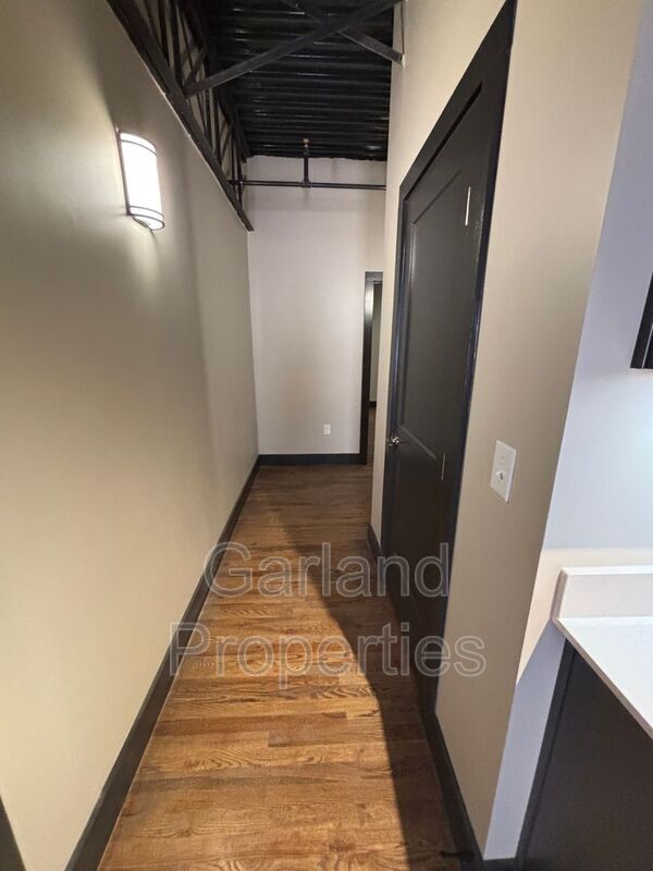 Building Photo - 34 1st St NE