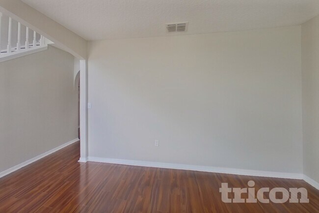 Foto del edificio - 76589 Longleaf Loop