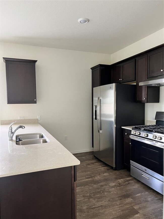 Foto del edificio - 7501 Ivy Trellis Trl