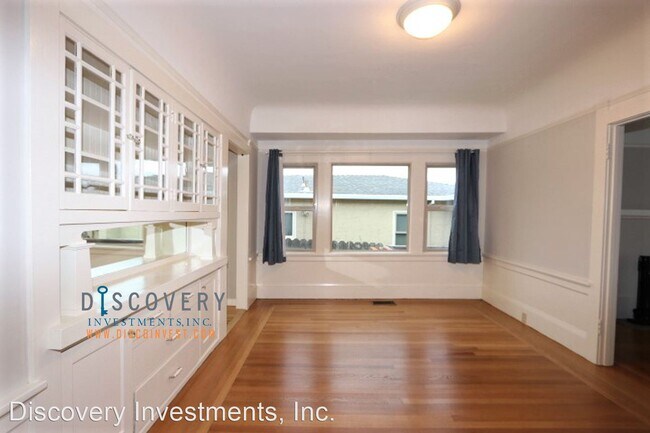Foto del edificio - 4 br, 2.5 bath House - 5622 Huntington Ave.