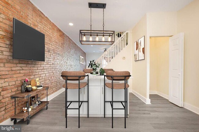Foto del edificio - 527 E 27th St