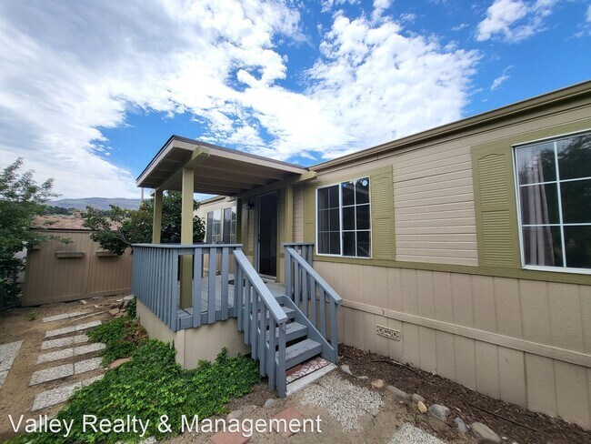 Foto del edificio - 3 br, 2 bath House - 7440 W. 4th #27