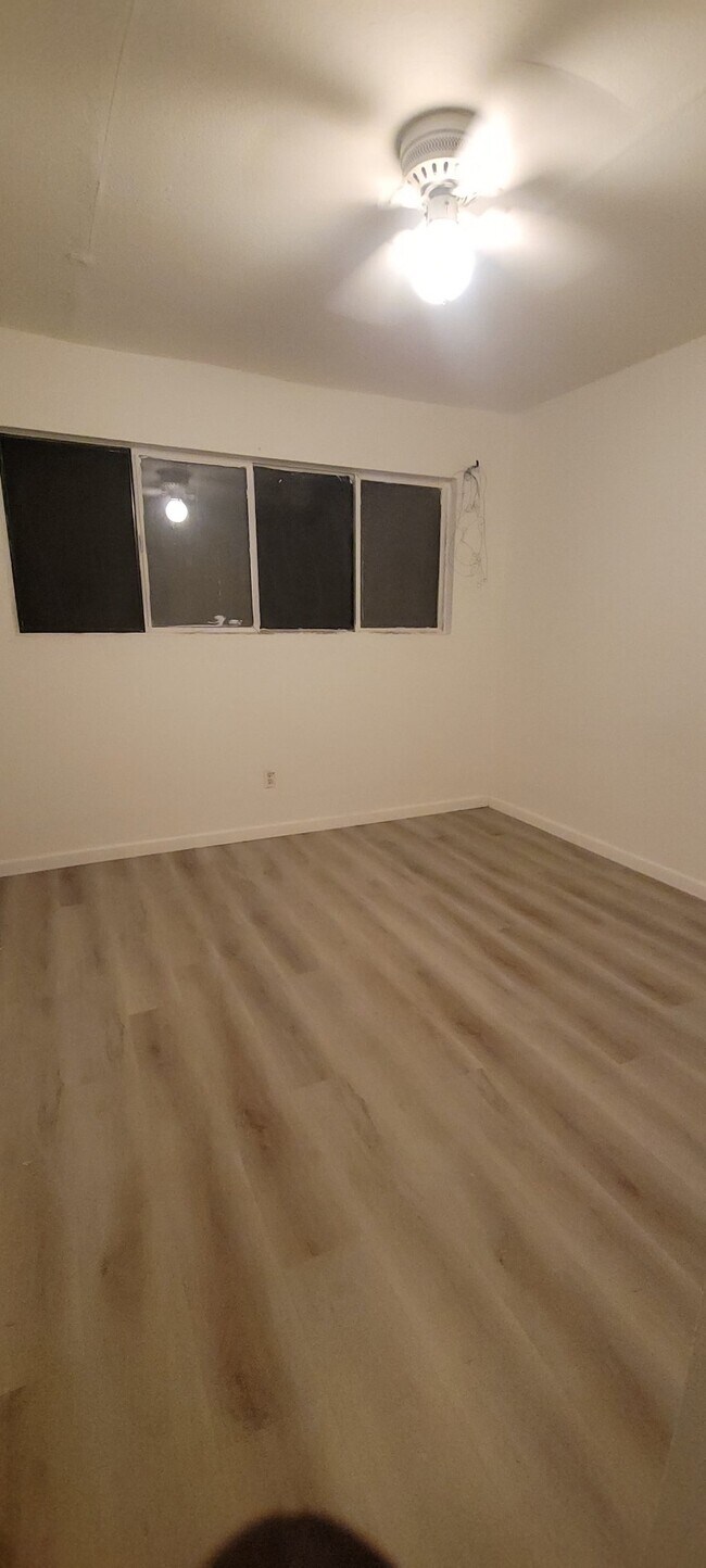 Foto del edificio - 5920 Streamview Dr