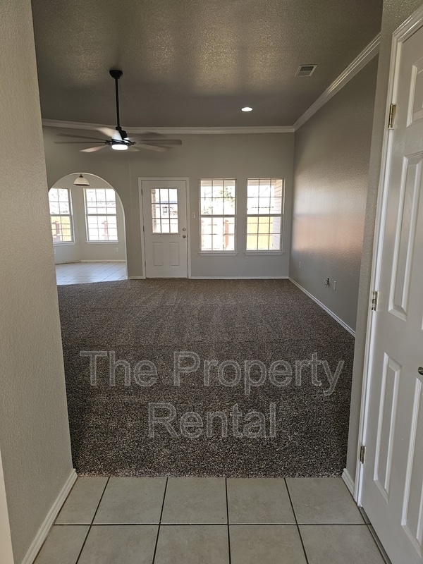 Foto del edificio - 4407 Trevino St