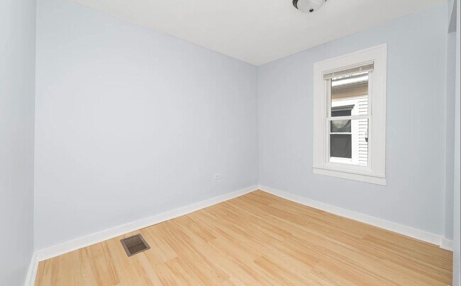 Foto del edificio - 1044 Muskegon Ave NW