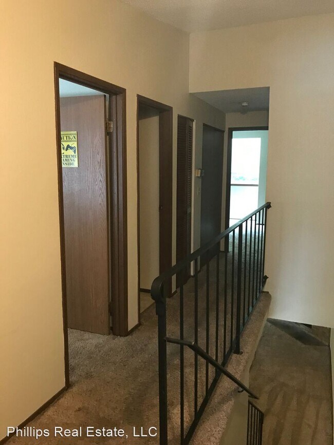 Foto del edificio - 3 br, 2.5 bath House - 303 SW 112th St Uni...