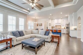 Building Photo - 306 Creekview Terrace