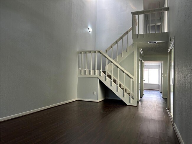 Foto del edificio - 12562 Newbrook Dr