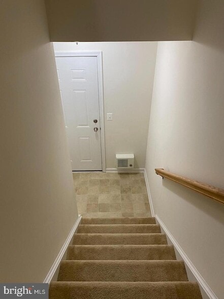 Foto del edificio - 9543 Center St