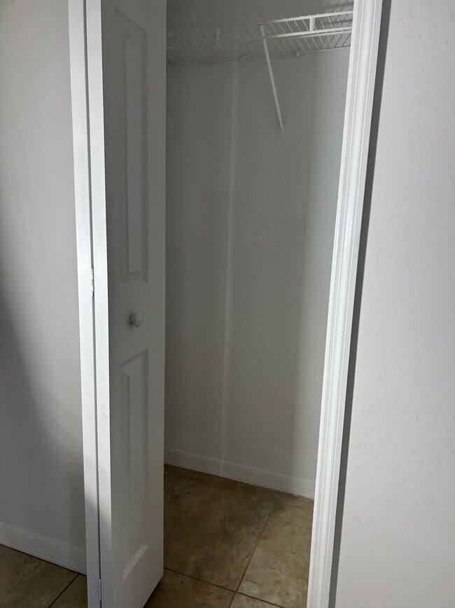 Building Photo - 6480 NW Volucia Dr