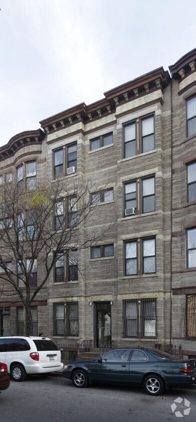 Primary Photo - 295 Classon Ave