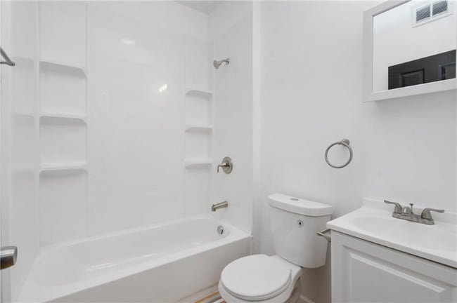 Foto del edificio - 7711 Westmoreland Ave
