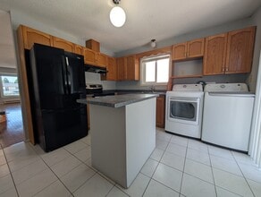 Building Photo - 9530 Northview St