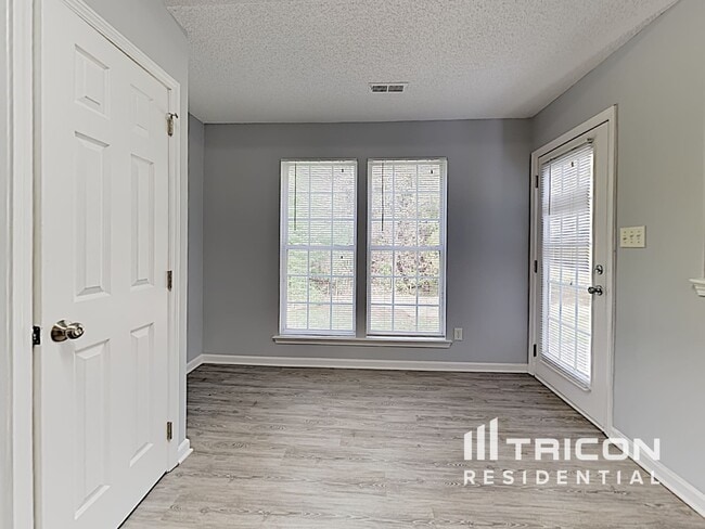 Building Photo - 8004 Seattle Slew Ct