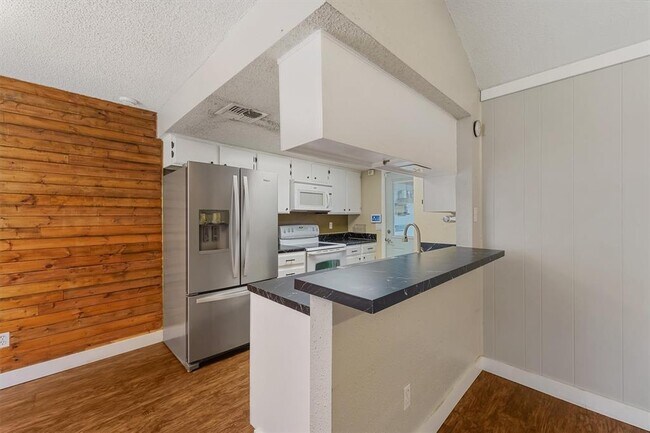 Foto del edificio - 19315 Gagelake Ln