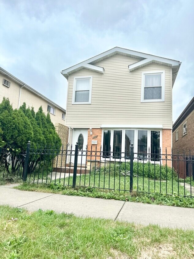 Primary Photo - 3621 S 54th Ave