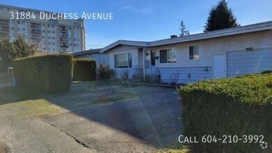 Building Photo - 31884 Duchess Ave