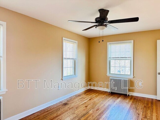 Foto del edificio - 8310 Garland Ave