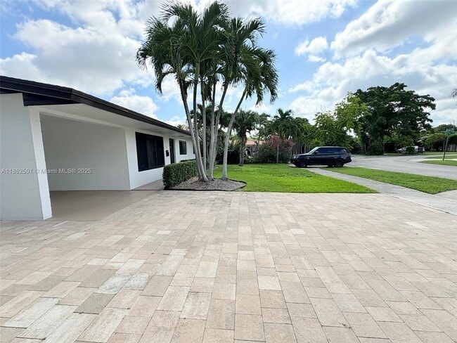 Building Photo - 10431 SW 54th St