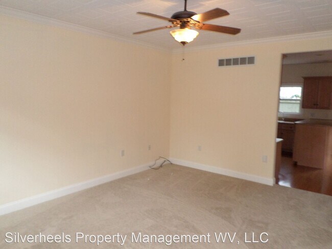 Building Photo - 3 br, 2.5 bath House - 404 48th Street