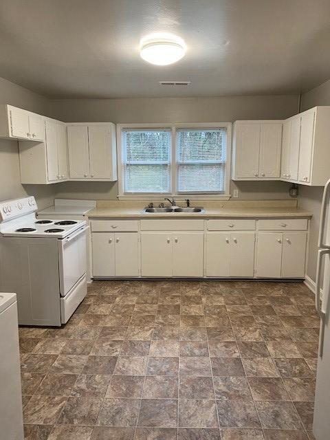 Foto del edificio - 4353 Four Farms Rd