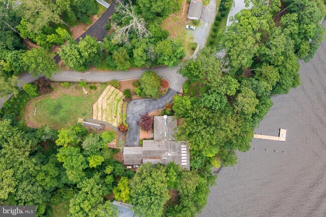 Foto del edificio - 2916 Southwater Point Dr