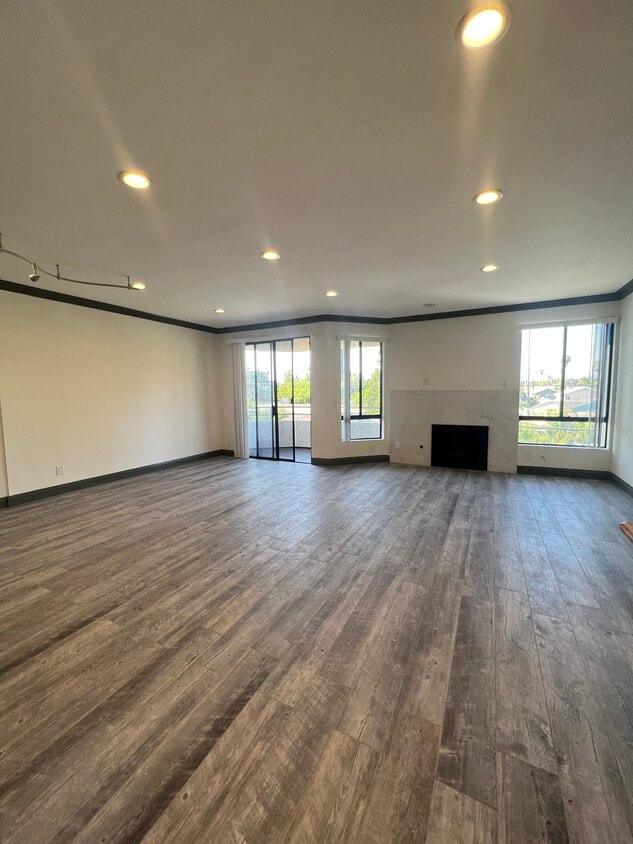 13920 Moorpark St Unit 204, Sherman Oaks, CA 91423 Condo for Rent in