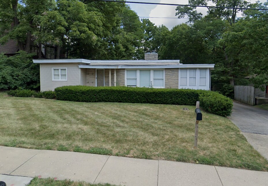Front View from Northwestern Avenue. - 1324 Northwestern Ave