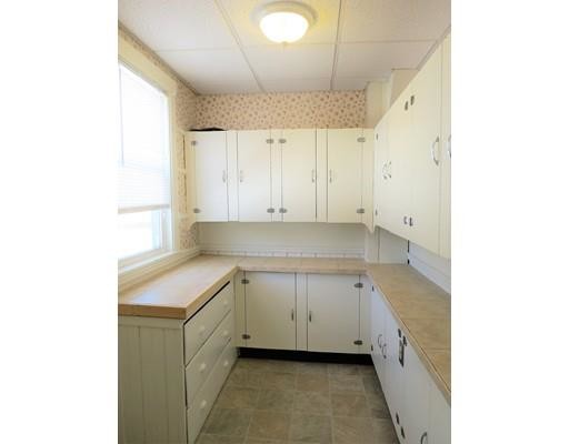 Building Photo - 15 Seaview St