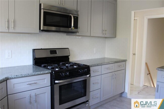 Foto del edificio - 181 Middlesex Ave
