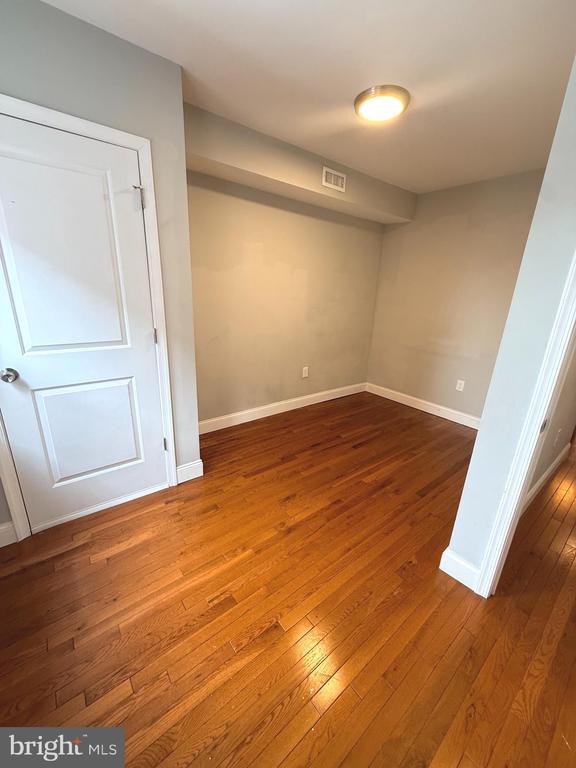 Building Photo - 5908 Old York Rd