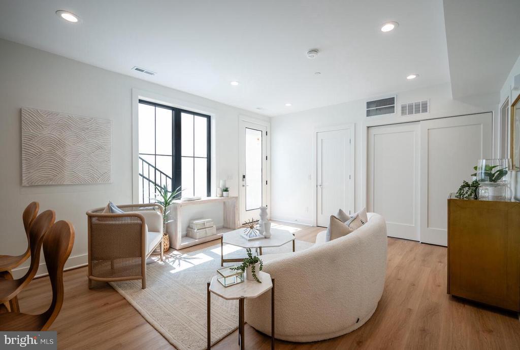 Foto principal - 1228 Brentwood Rd NE