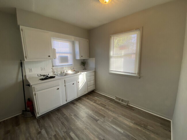 Foto del edificio - 3310 SE 5th St