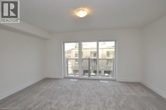 Photo du bâtiment - 261 Skinner Rd