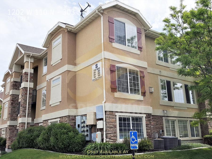 Foto principal - 1ST MONTH RENT FREE! Remodeled 3 Bd/2 Ba C...