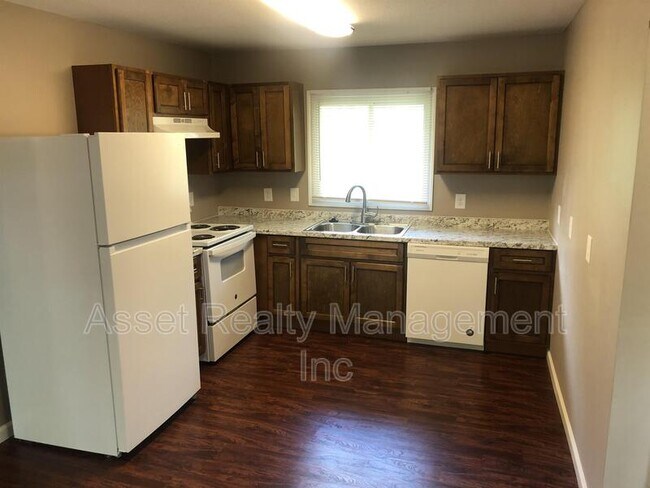 Foto del edificio - 148 Warrior Cir