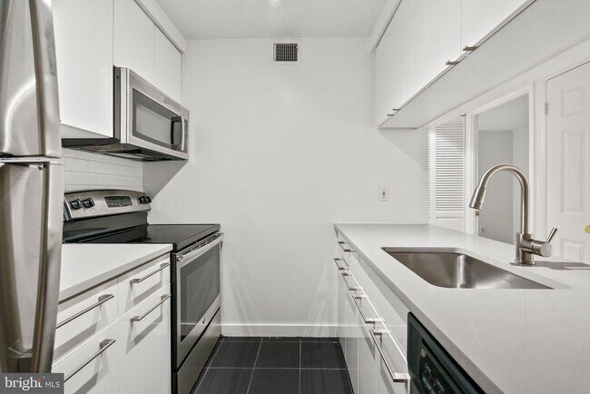 Foto del edificio - 601 24th St NW