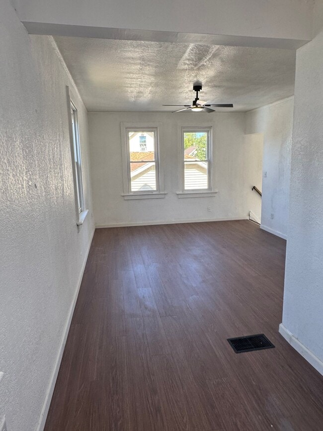 Building Photo - 420A N 29th St